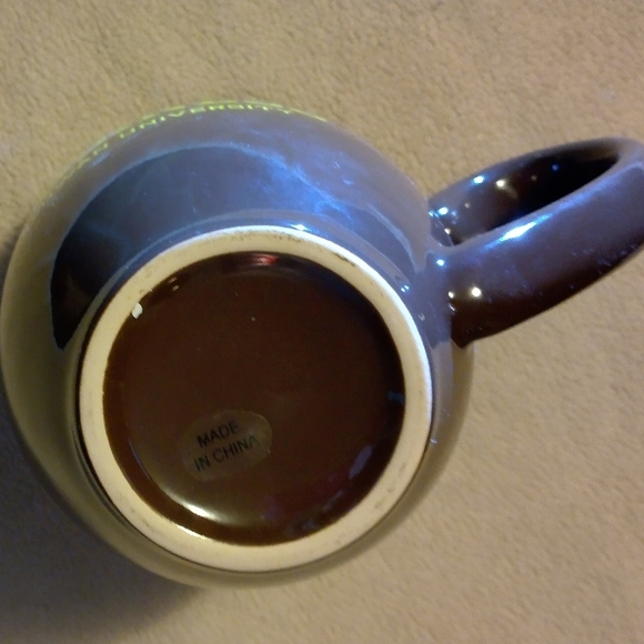 Large Rutgers U mug - Picture 3 of 8